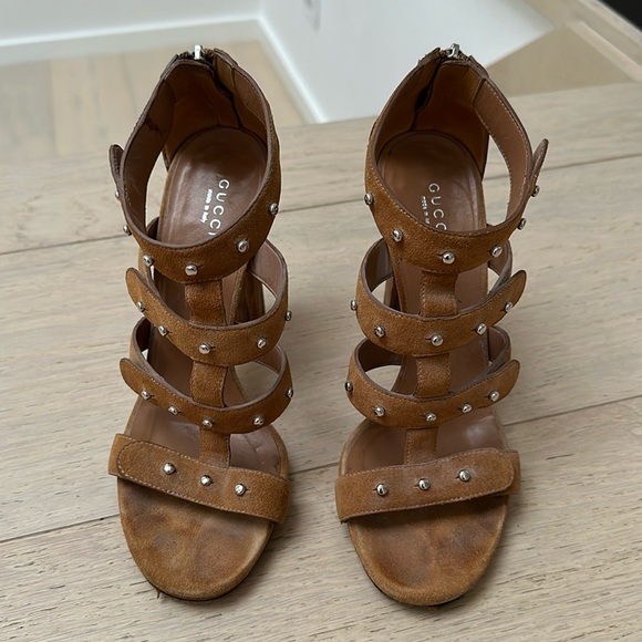 Gucci - Picture 2 of 5